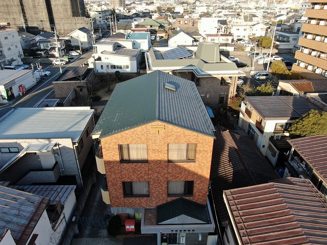 甲府市　屋根カバー工事